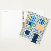 Portugiesisches Haus mit Kacheln und Vogel Planer (Anzeige)