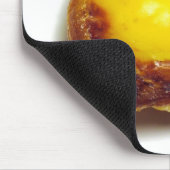 Portugiesisches Vanillepuddingtörtchen Mousepad (Ecke)