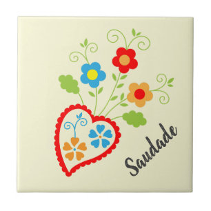 Portugiesisches Volksherz mit saudade Wort Fliese