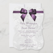 Posh Lila Diamond Bow & Damask Sweet 16 Einladung (Vorderseite)
