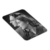 Posing Couple Magnet (Rechte Seite)