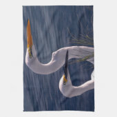 Posing Egrets Handtuch (Vertikal)