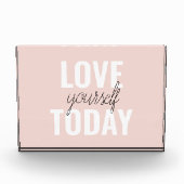 Positive Liebe Sie heute Pastel Pink Zitat Fotoblock (Vorderseite)