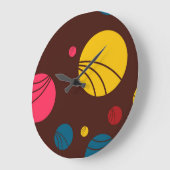 Positive, spielerische, fröhliche, moderne, coole große wanduhr (Winkel)