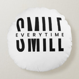 Positive Vibes Smile Pillow Rundes Kissen