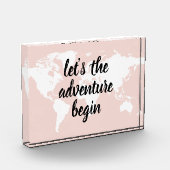 Positives Pink Das Abenteuer beginnt mit der Weltk Fotoblock (Links)