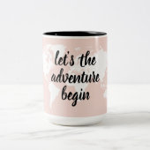 Positives Pink Das Abenteuer beginnt mit der Weltk Zweifarbige Tasse (Mittel)
