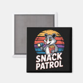 Possum Snacks Patrouille mit Flashlight und Chips Magnet (Vorderseite/Rückseite)