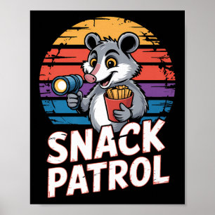 Possum Snacks Patrouille mit Flashlight und Chips  Poster