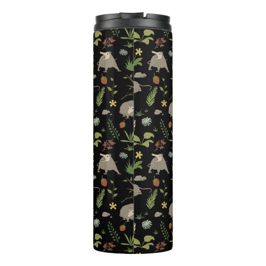 Possummen auf einem Berry-Feld in Schwarz Thermosbecher (Rückseite)
