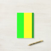 Post-it Notes Grün Gelb Streifen Klebezettel (Auf Schreibtisch)