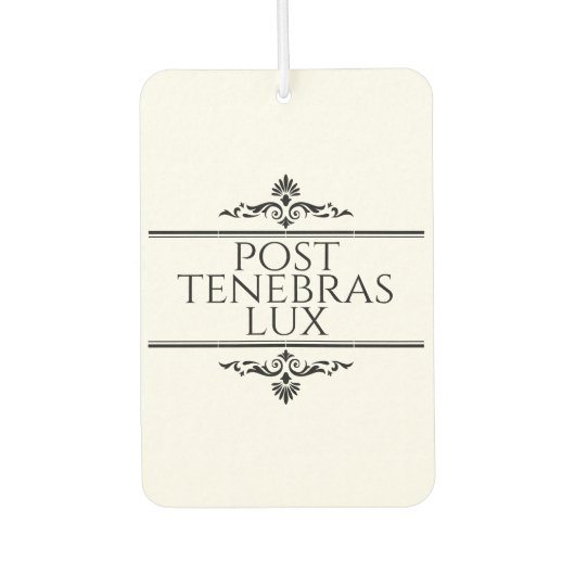 Post Tenebras Lux Autolufterfrischer (Vorderseite)