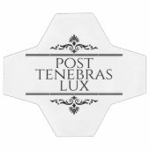 Post Tenebras Lux Fußball (Flach)