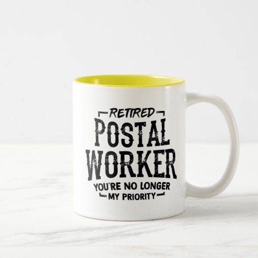 Postarbeiterruhestand Keepake Mailman Funny Zweifarbige Tasse (Rechts)