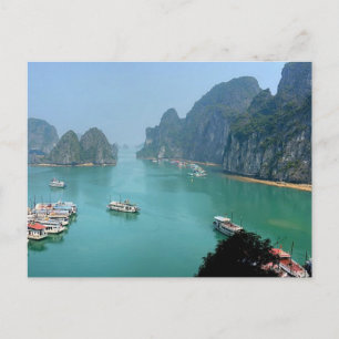 Postcard Ha Long Bay in Qumai Ninh, Vietnam Postkarte