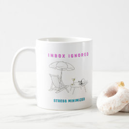 Posteingang vernachlässigt, Stress minimiert Kaffeetasse