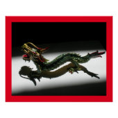 Poster - Drache im Scheinwerferlicht (Vorderseite)