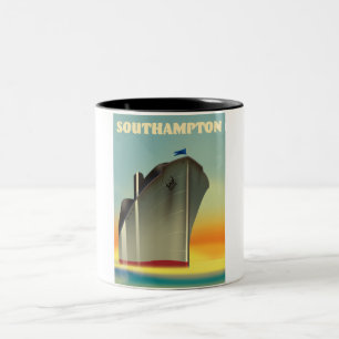Poster für Kreuzfahrtschiffe von Southampton Zweifarbige Tasse