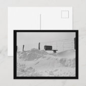 Postfach auf Zaun im Foto mit hohem Schnee Postkarte (Vorne/Hinten)