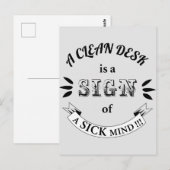 Postkarte "Clean Desk Funny Quotes" (Vorne/Hinten)