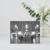 Postkarte "Gespenster in Grand Central" (Stehend Vorderseite)