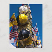 Postkarte: "Memory Spire" Postkarte (Vorderseite)