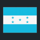 Postkarte mit Flagge Honduras<br><div class="desc">Senden Sie eine Nachricht von Honduras Stolz mit dieser schönen Postkarte mit der Flagge von Honduras! Die mit Sorgfalt gestaltete Postkarte zeigt die berühmte honduranische Fahne, die ihre lebhaften Farben und Staatssymbole in einem auffallenden Design präsentiert. Egal, ob Sie Liebsten Gruß schicken oder einzigartige Postkarten sammeln, dieses Stück ist ein...</div>