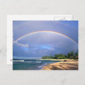Postkarte mit schönem Küstenregenbogen (Vorne/Hinten)