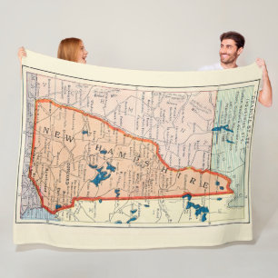 Postkarte mit Vintage-Karte von New Hampshire Fleecedecke