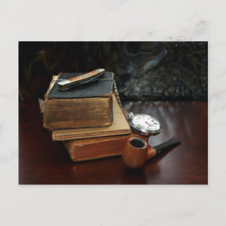 POSTKARTE: Rohrrauchen und Vintage Bücher Postkarte