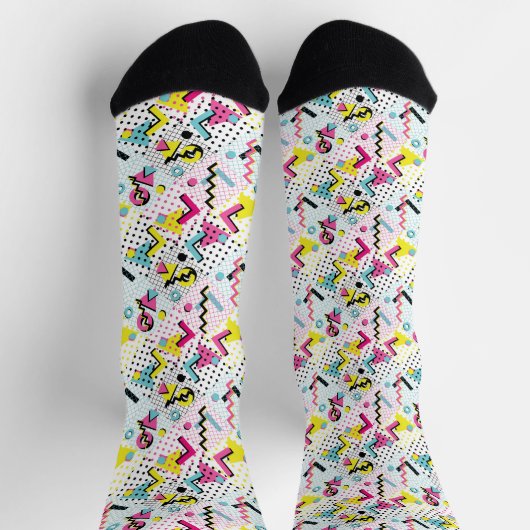 Postmoderne Memphis-Stilmuster Socken (Oben)