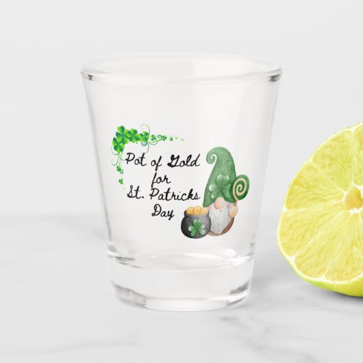 Pot of Gold Leprechaun on a Schnapsglas (Vorderseite)