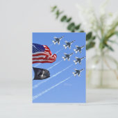 POW MIA Flag mit altem Glanz und den Donnervögeln Postkarte (Stehend Vorderseite)