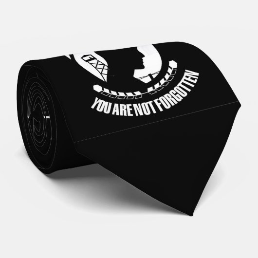 POW/MIA KRAWATTE (Gerollt)