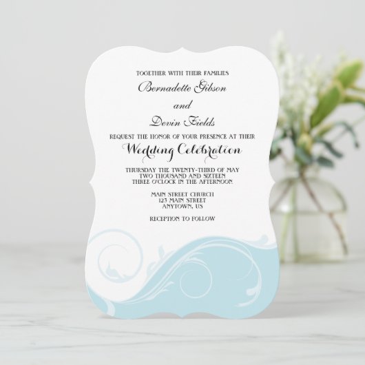 Powder Blue Floral Swirl Bracket Wedites Einladung (Stehend Vorderseite)
