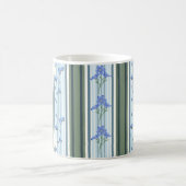 Powder Blue Teal Striped Floral Mug Kaffeetasse (Mittel)