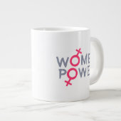 Power für Frauen Jumbo-Tasse (Vorderseite Rechts)