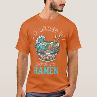 Powered by Kpop und Ramen Anime  T-Shirt