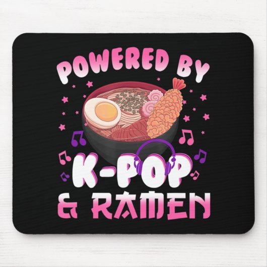 Powered by Kpop und Ramen Kpop Kawaii Anime Gift G Mousepad (Vorne)