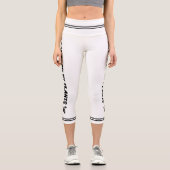 Powered by Pflanze Vegan schlicht-weiß minimal Capri Leggings (Vorderseite)