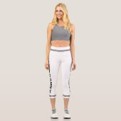Powered by Pflanze Vegan schlicht-weiß minimal Capri Leggings (Vorderseite)