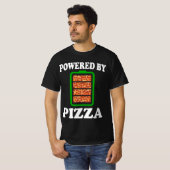 Powered by Pizza - Funny Pizza T-Shirt (Vorne ganz)