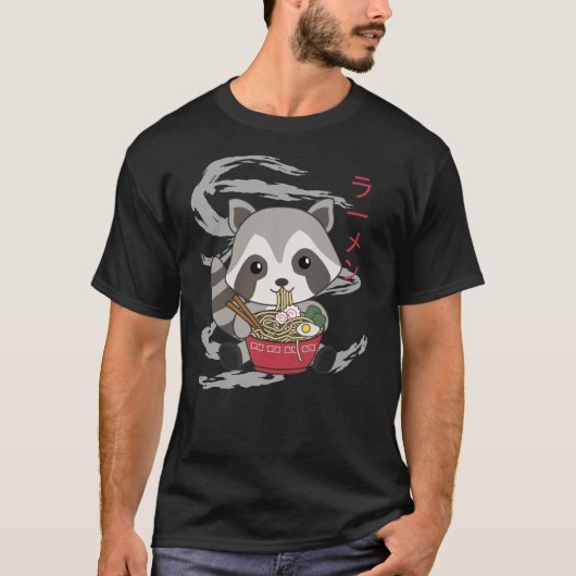 Powered by Ramen Niedlich Raccoon Eats Ramen T-Shirt (Vorderseite)