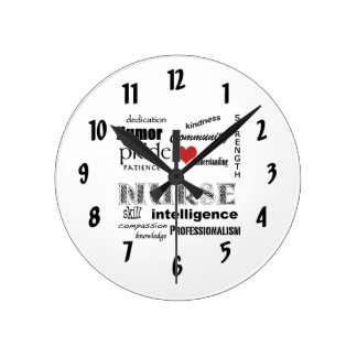 Prädikate für Krankenschwestern/mit rotem Herz Runde Wanduhr