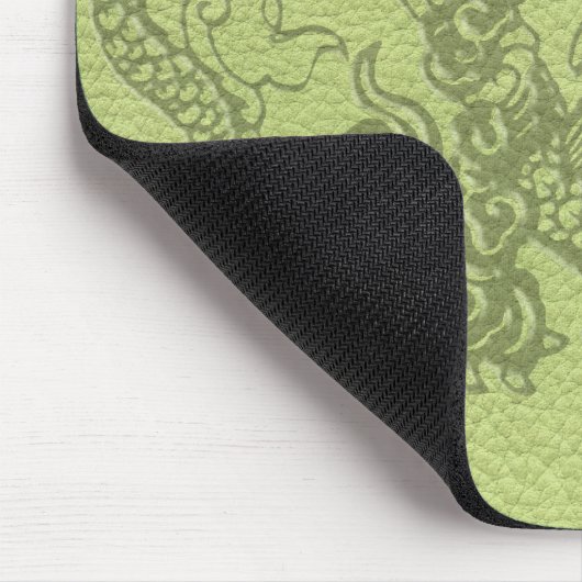 Prägeartiger Drache auf Limoner grüner lederner Mousepad (Ecke)