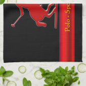 Prägeartiges Polo-Pony und Reiter, roter Handtuch (Gefaltet)