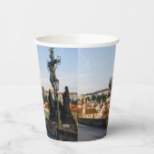 Prager Burgblick von der Karlsbrücke, Tschechien R Pappbecher (Links)