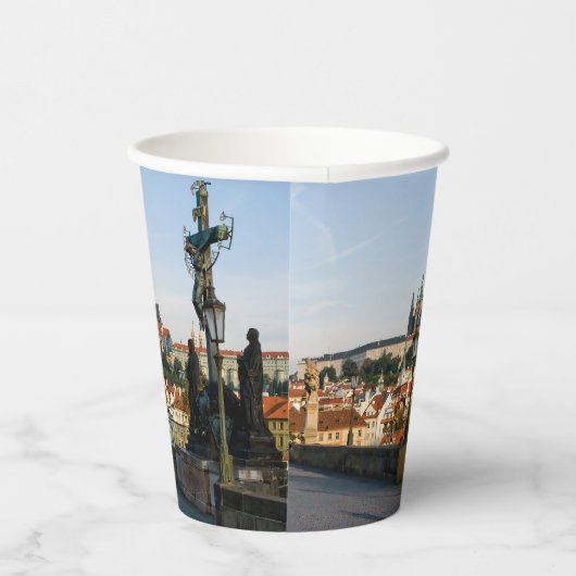 Prager Burgblick von der Karlsbrücke, Tschechien R Pappbecher (Rechts)