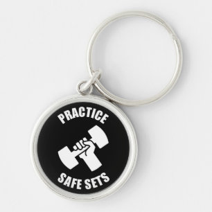 Praktizieren Sie sichere Sets - Fitnessraum-Spaß Schlüsselanhänger