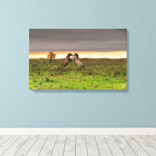 Prancing Pferde Leinwand (Insitu (Holzboden))